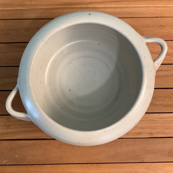 ROSS CANADA Stoneware Bowl 🇨🇦 - Picture 5 of 17
